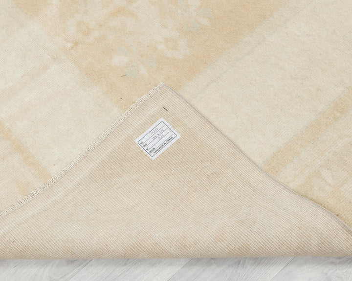 Beige Oushak Rug 5' 1" x 7' 8" | No. VR19004