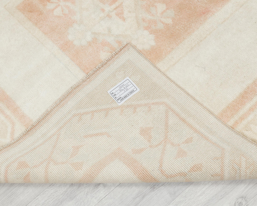 Beige Oushak Rug 5' x 8' 5" | No. VR74710