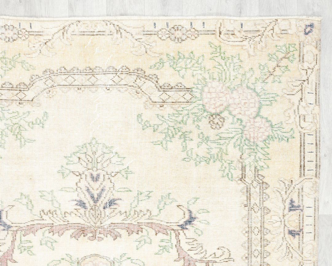 Beige Oushak Rug 4' 10" x 8' 1" | No. VR76747