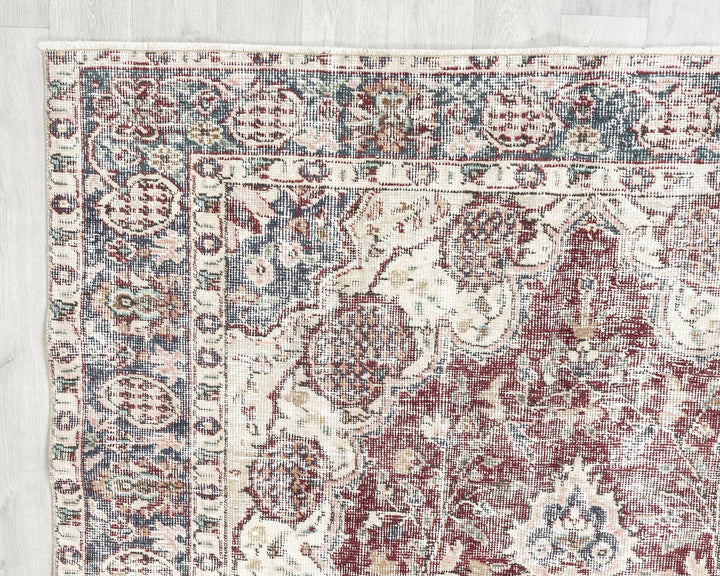 Red Oushak Rug 5' 2" x 8' 7" | No. VR75765