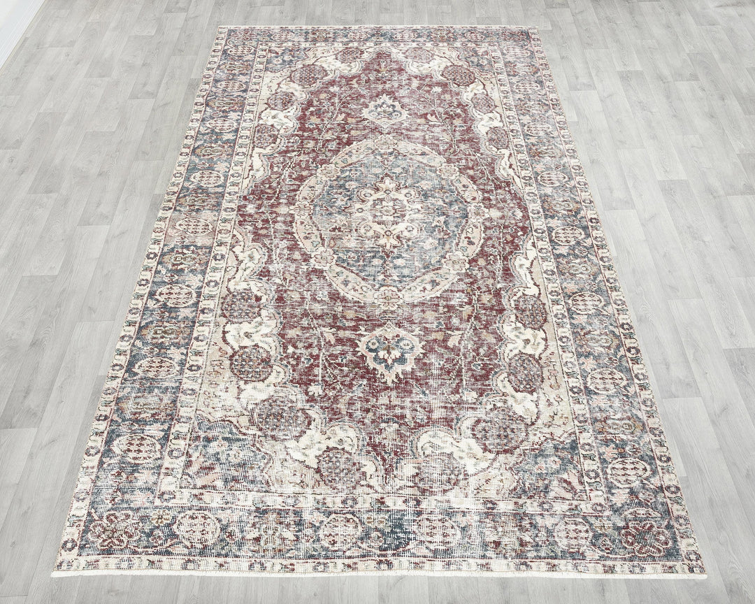 Red Oushak Rug 5' 2" x 8' 7" | No. VR75765