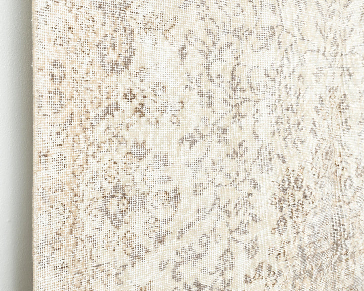 Beige Oushak Rug 4' 11" x 8' 7" | No. VR83572