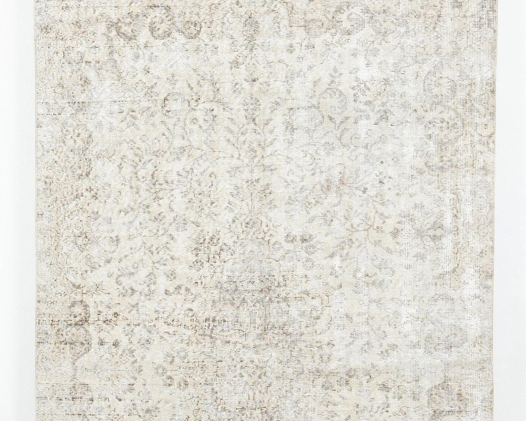 Beige Oushak Rug 4' 11" x 8' 7" | No. VR83572