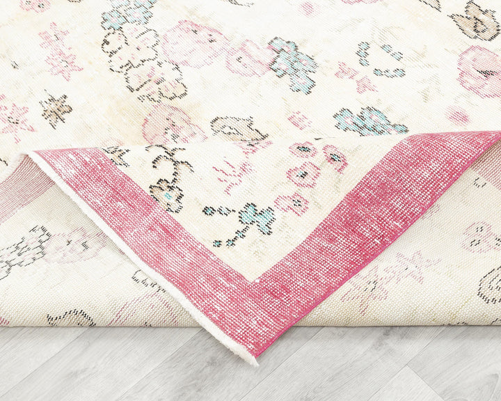 Oushak Rug 5' 5" x 8' 8" | No. VR14510