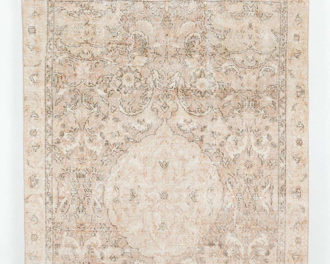 Neutral Oushak Rug 5' x 8' | No. VR71192