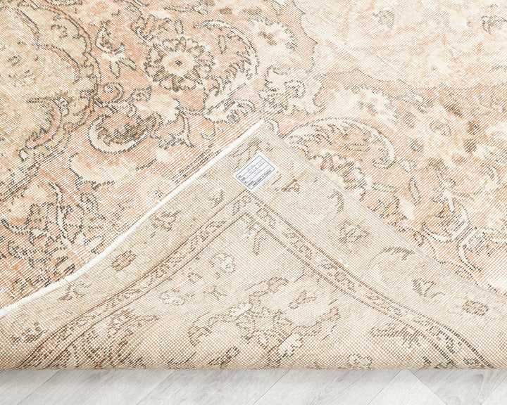 Neutral Oushak Rug 5' x 8' | No. VR71192