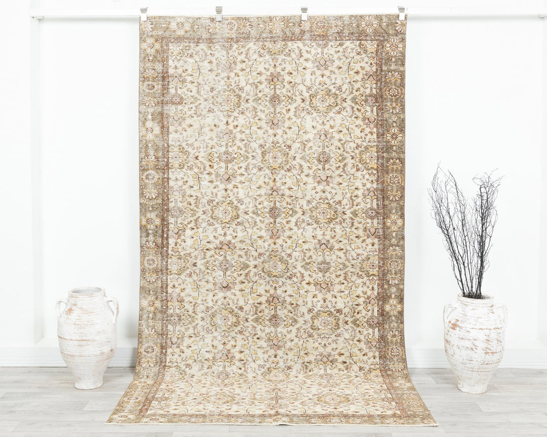 Neutral Oushak Rug 5' 1" x 8' 10" | No. VR51291