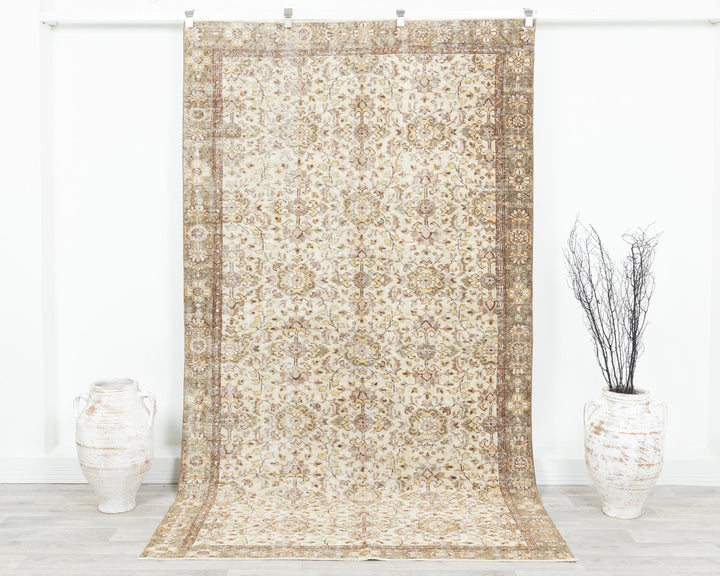 Neutral Oushak Rug 5' 1" x 8' 10" | No. VR51291