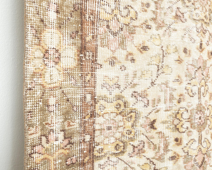 Neutral Oushak Rug 5' 1" x 8' 10" | No. VR51291
