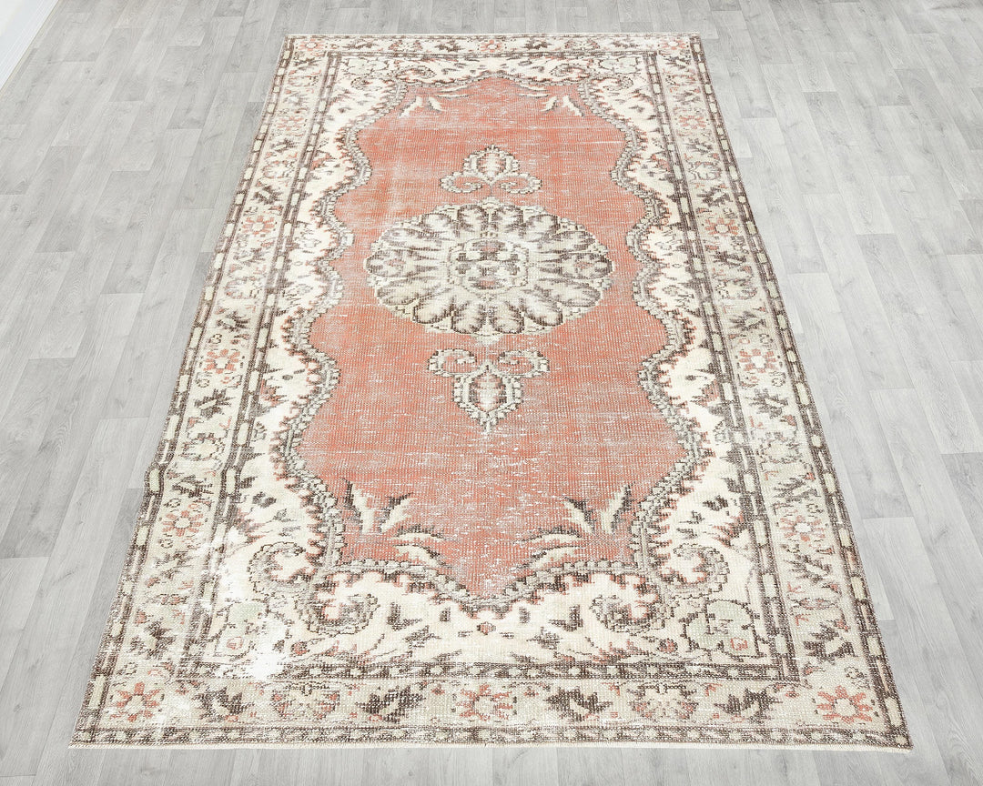 Oushak Rug 5' 1" x 8' 7" | No. VR72944