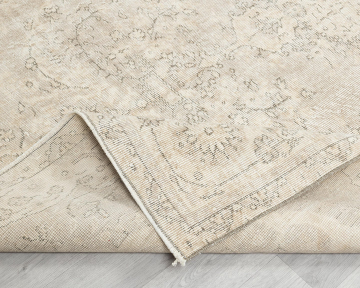 Beige Oushak Rug 6' 4" x 9' 11" | No. VR24431