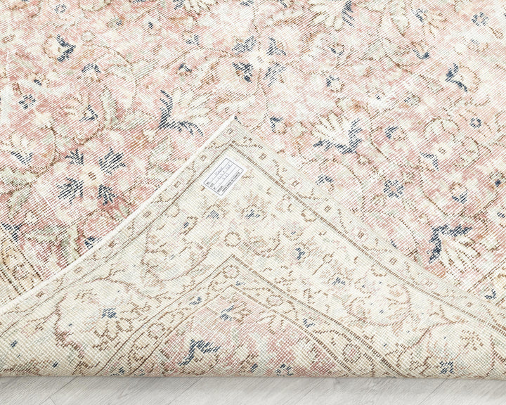 Neutral Oushak Rug 5' 6" x 8' 7" | No. VR67837