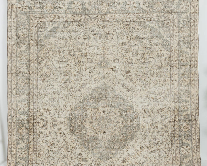Oushak Rug 6' 10" x 9' 2" | No. VR38923