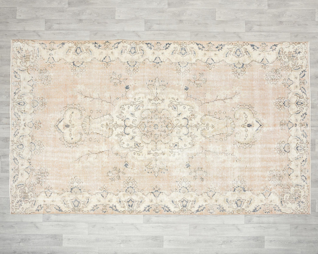 Neutral Oushak Rug 5' 11" x 9' 8" | No. VR30767