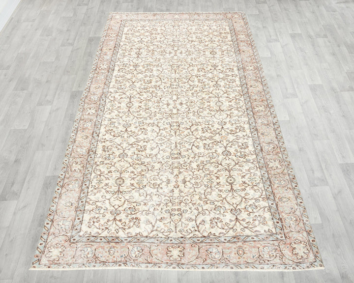 Neutral Oushak Rug 4' 8" x 8' 8" | No. VR50418