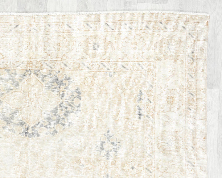 Beige Oushak Rug 4' 11" x 8' 2" | No. VR94806