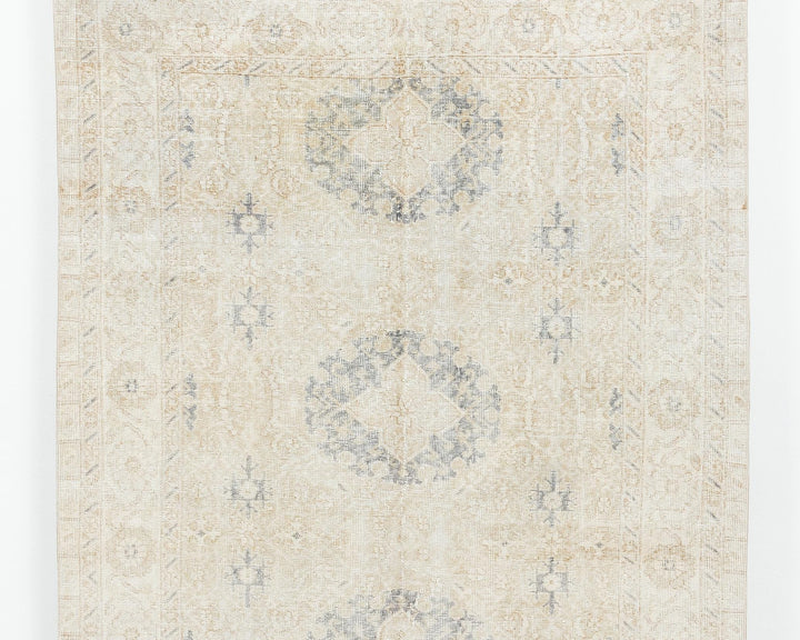 Beige Oushak Rug 4' 11" x 8' 2" | No. VR94806