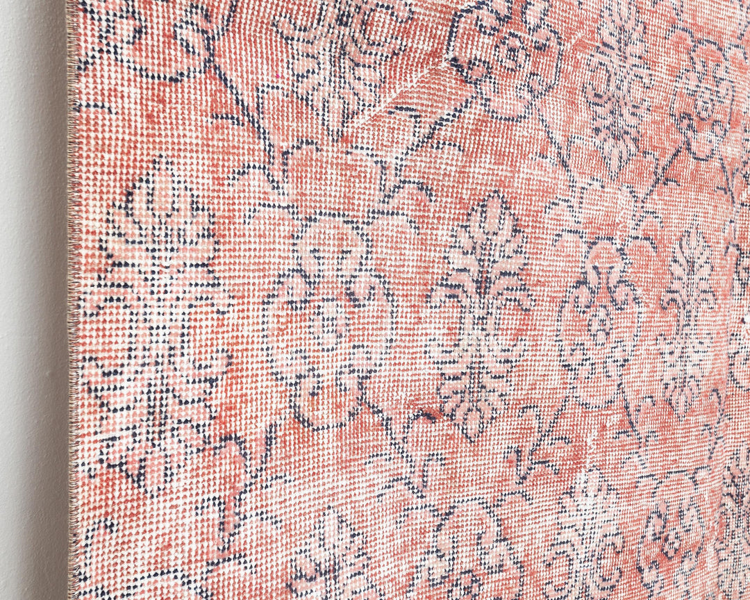 Red Oushak Rug 5' 4" x 8' 8" | No. VR10730