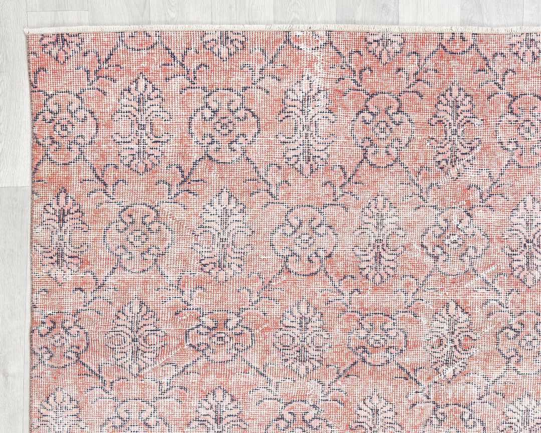 Red Oushak Rug 5' 4" x 8' 8" | No. VR10730