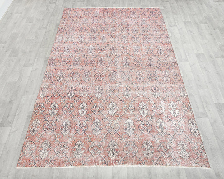 Red Oushak Rug 5' 4" x 8' 8" | No. VR10730