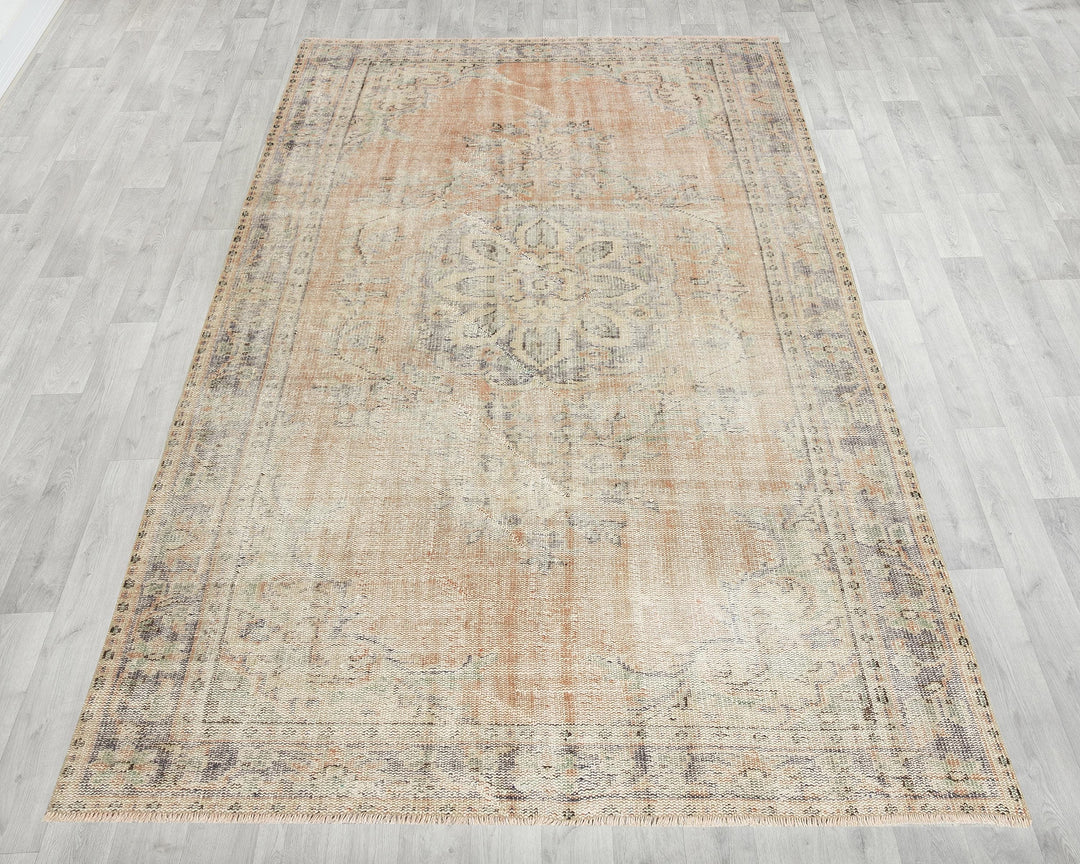 Faded Oushak Rug 5' 8" x 9' | No. VR84867
