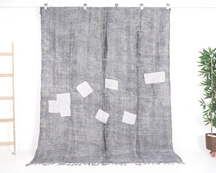 Gray Kilim Rug 5' 5" x 7' 7" | No. VR12434
