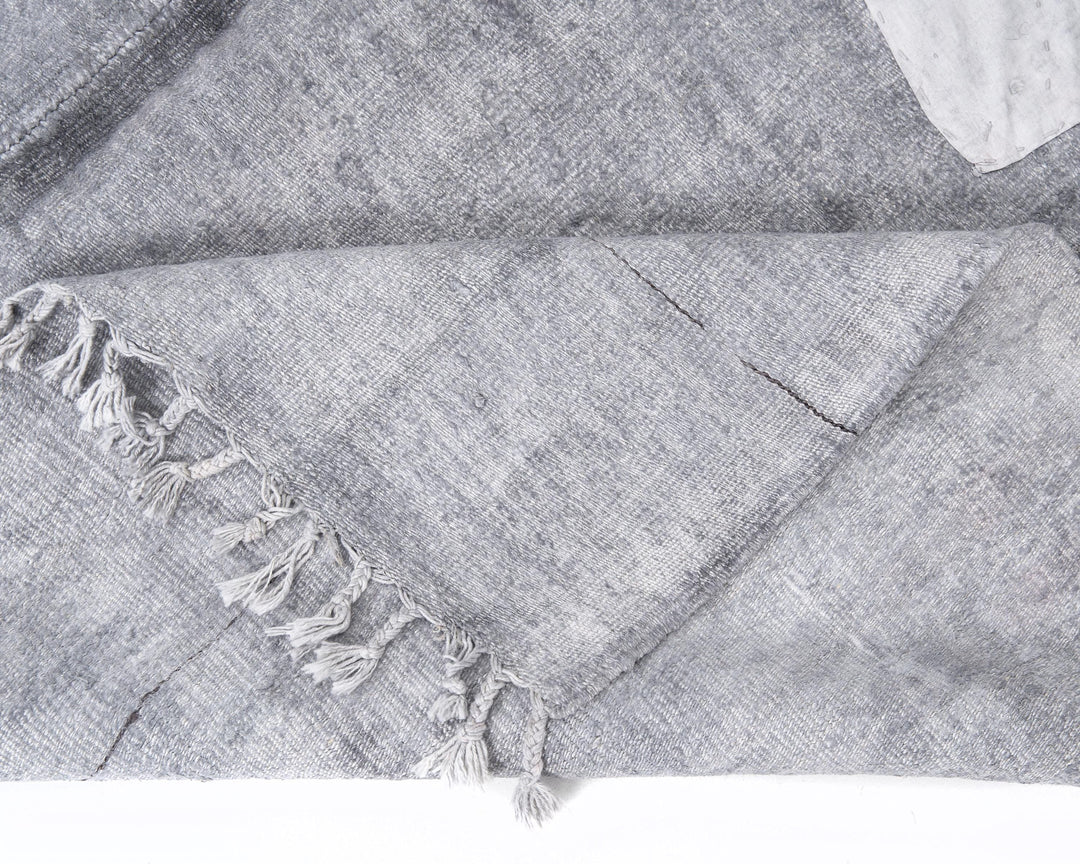 Gray Kilim Rug 5' 5" x 7' 7" | No. VR12434