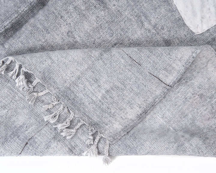 Gray Kilim Rug 5' 5" x 7' 7" | No. VR12434