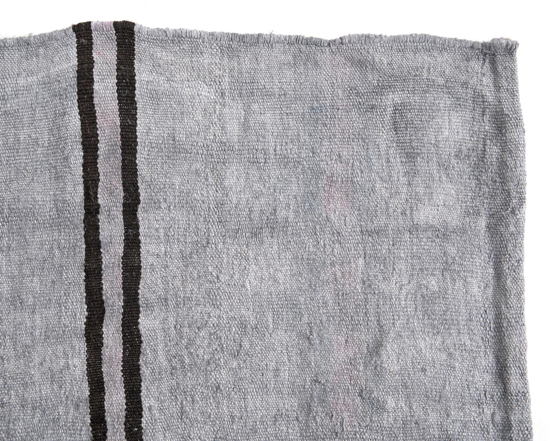 Blue Kilim Rug 5' 7" x 8' 5" | No. VR25836