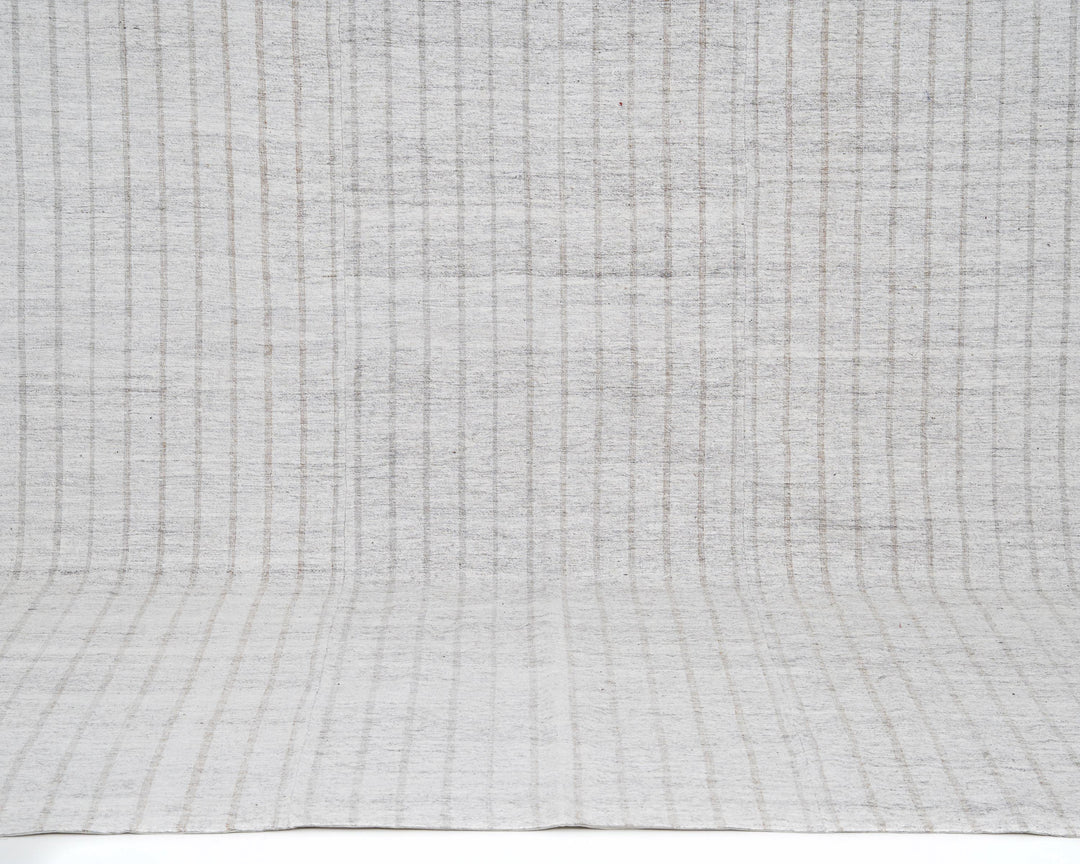 Gray Kilim Rug 6' 7" x 10' | No. VR94471