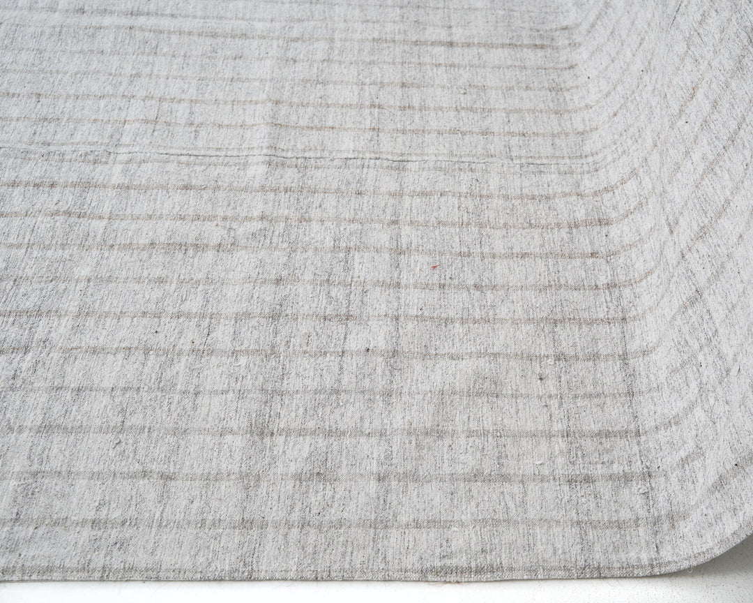 Gray Kilim Rug 6' 7" x 10' | No. VR94471
