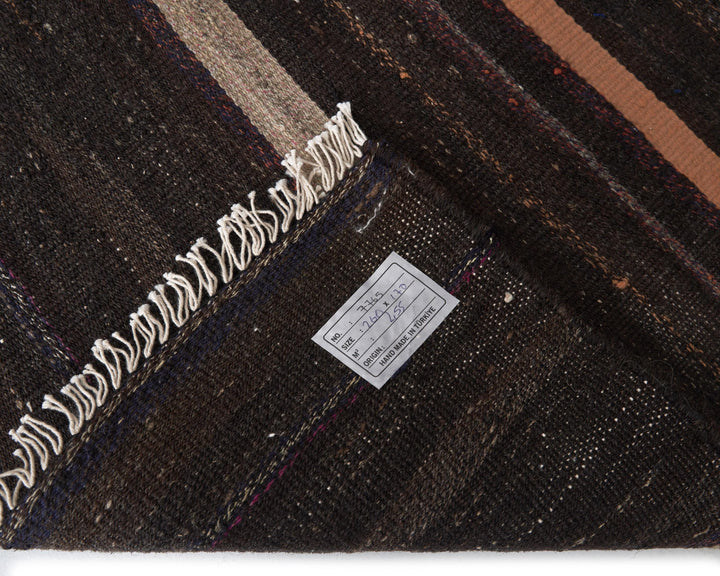 Brown Kilim Rug 5' 7" x 8' 6" | No. VR51384