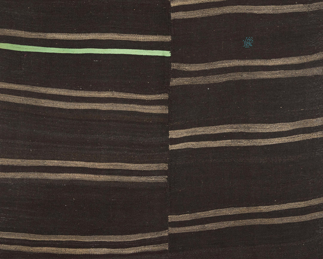 Brown Kilim Rug 5' 10" x 10' | No. VR58498
