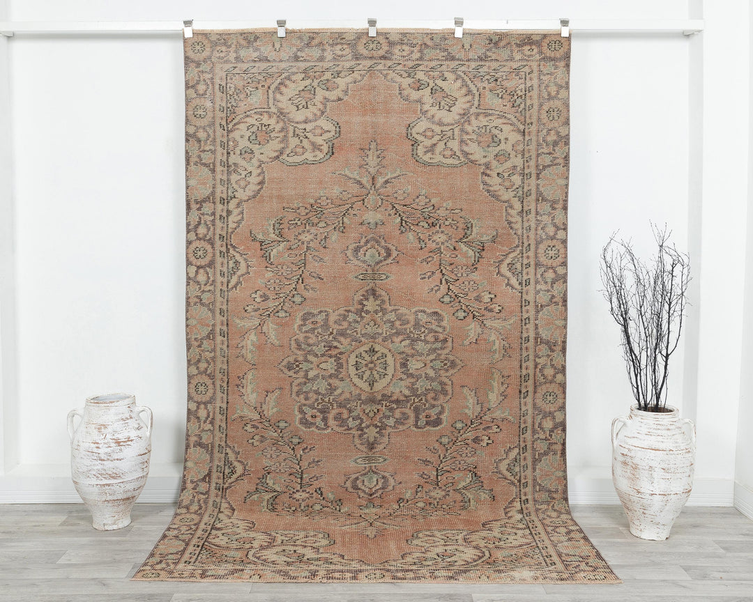 Oushak Rug 5' 6" x 9' | No. VR83872