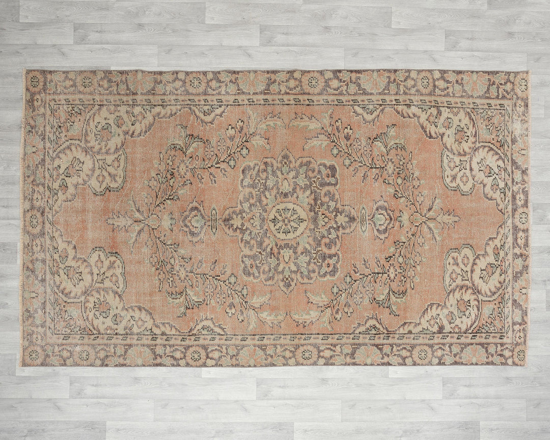 Oushak Rug 5' 6" x 9' | No. VR83872