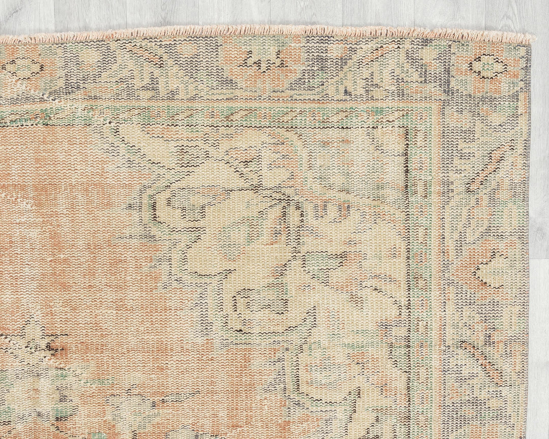 Faded Oushak Rug 5' 11" x 9' 5" | No. VR42560