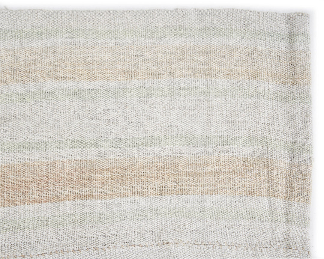 White Kilim Rug 5' 7" x 7' 1" | No. VR20975
