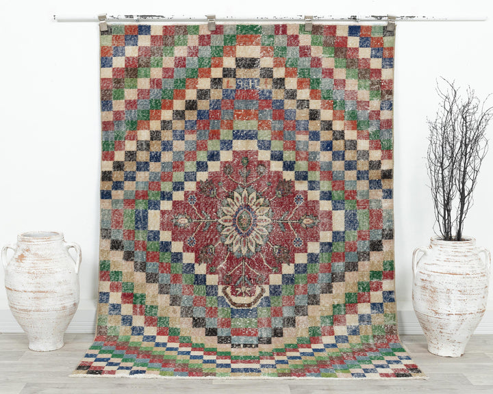 Red Oushak Rug 4' 7" x 6' 8" | No. VR18520