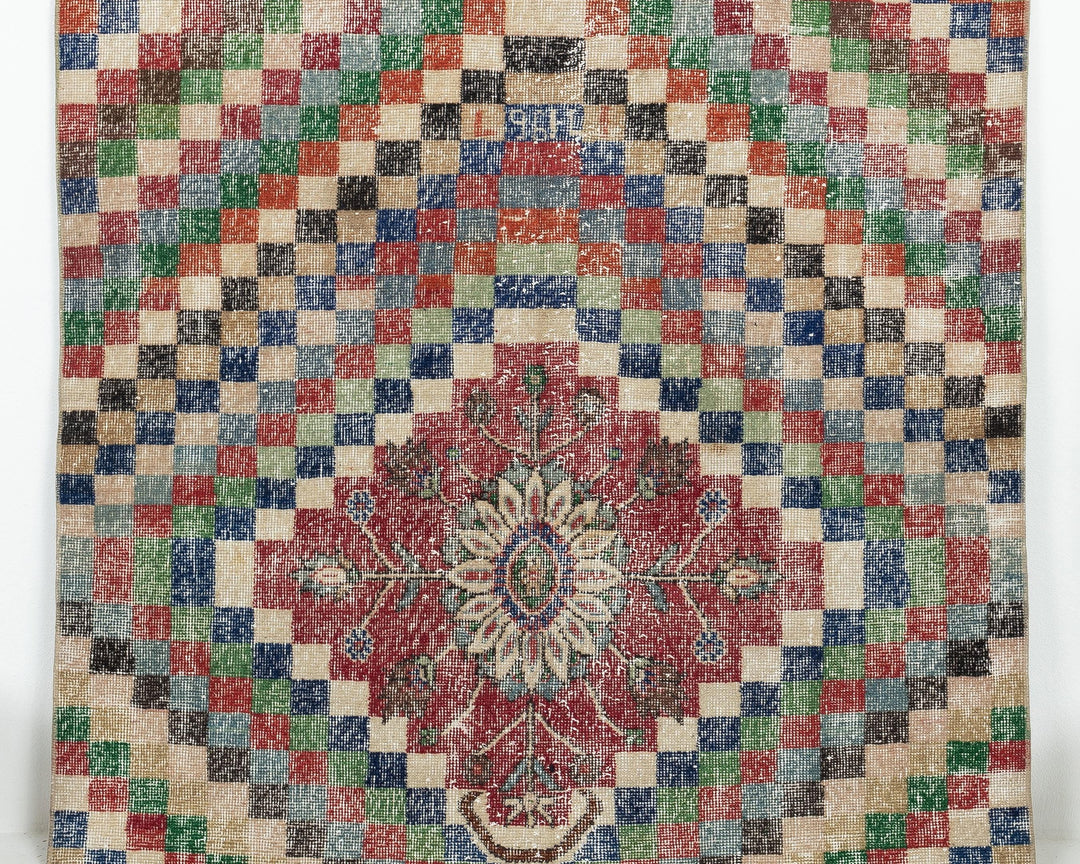 Red Oushak Rug 4' 7" x 6' 8" | No. VR18520