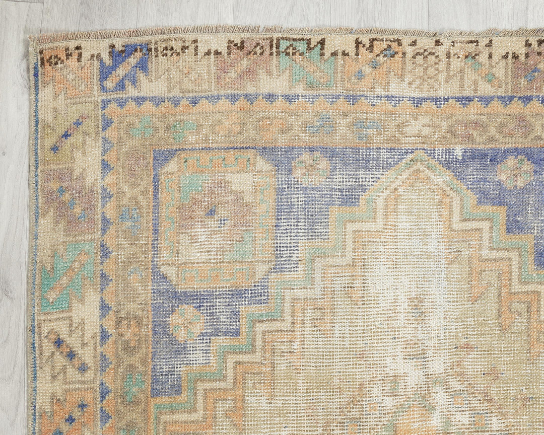 Oushak Rug 3' 2" x 6' 5" | No. VR84966