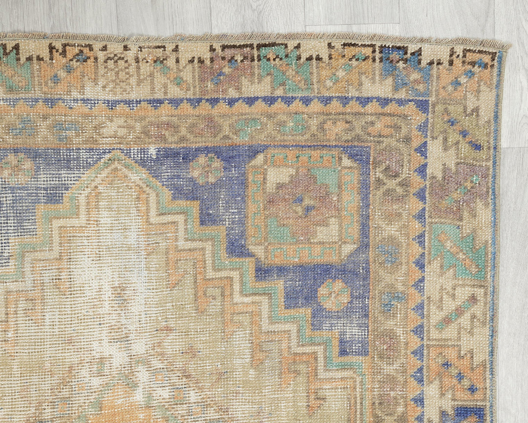 Oushak Rug 3' 2" x 6' 5" | No. VR84966