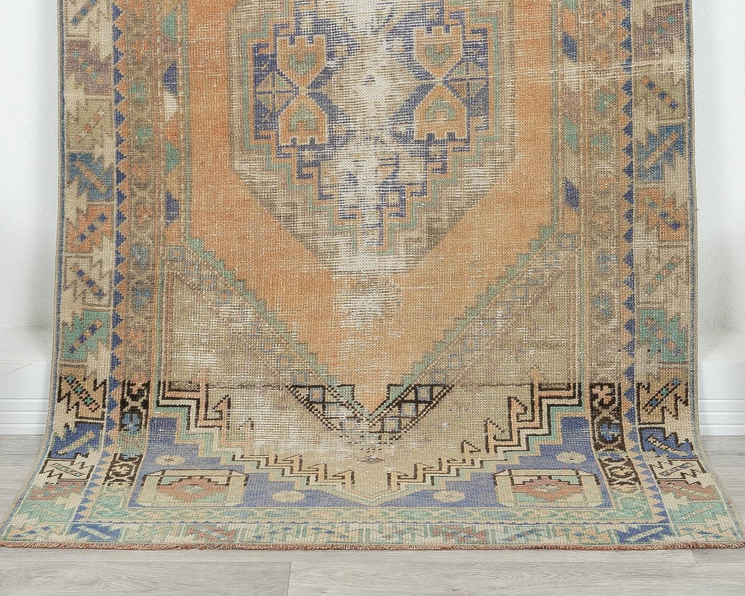 Oushak Rug 3' 2" x 6' 5" | No. VR84966