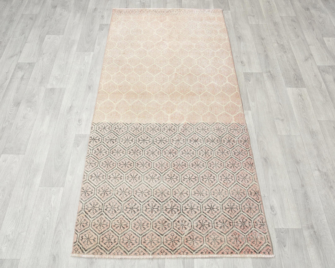 Oushak Rug 2' 10" x 6' | No. VR32581