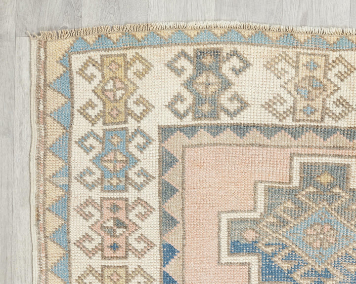 Pink Oushak Rug 3' 7" x 6' | No. VR73272