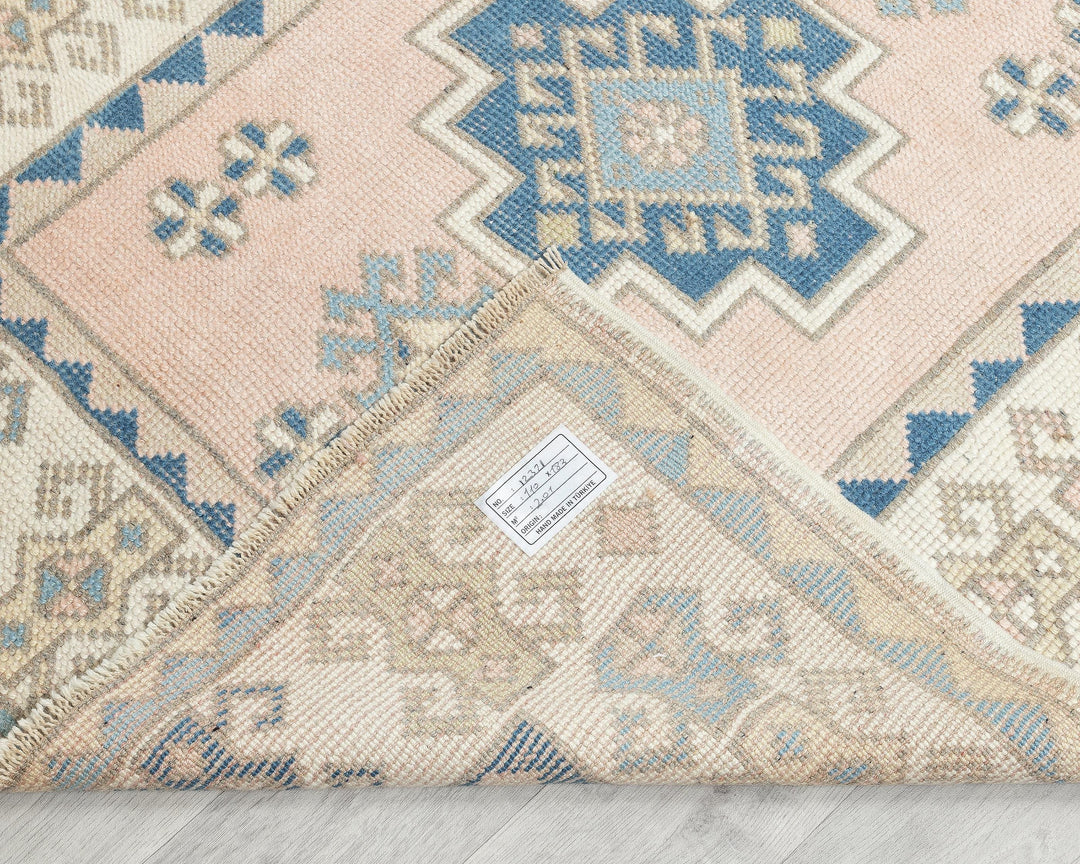 Pink Oushak Rug 3' 7" x 6' | No. VR73272