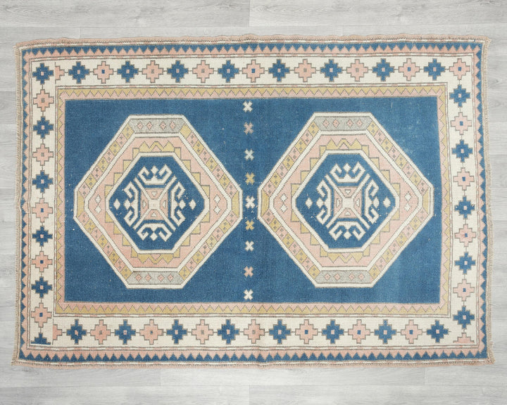 Blue Oushak Rug 4' 2" x 5' 8" | No. VR12355