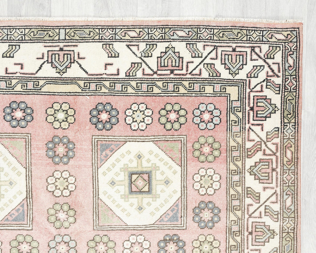 Brown Oushak Rug 4' 8" x 8' 11" | No. VR21377