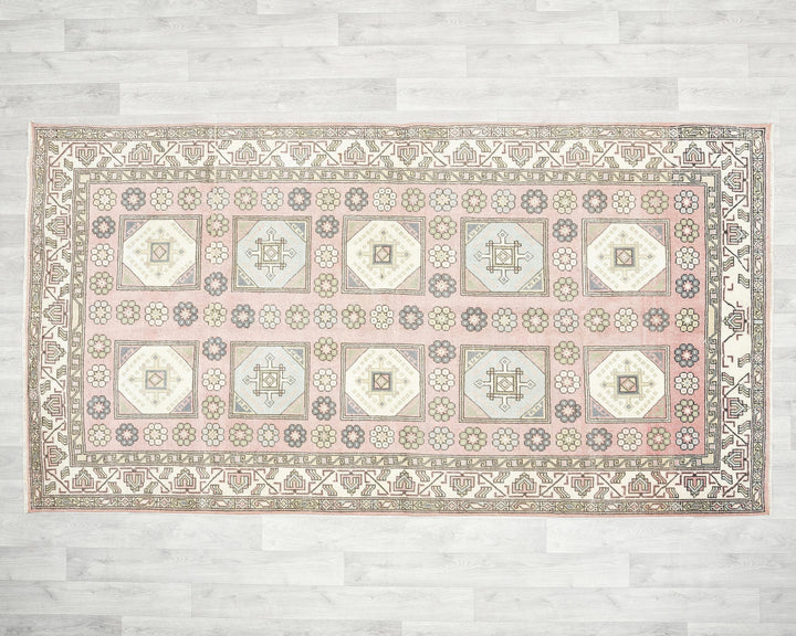 Brown Oushak Rug 4' 8" x 8' 11" | No. VR21377