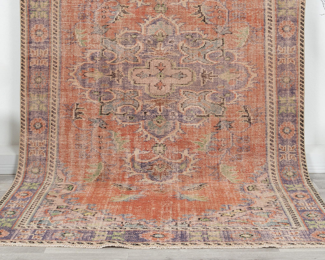 Faded Oushak Rug 5' 5" x 9' 5" | No. VR13006