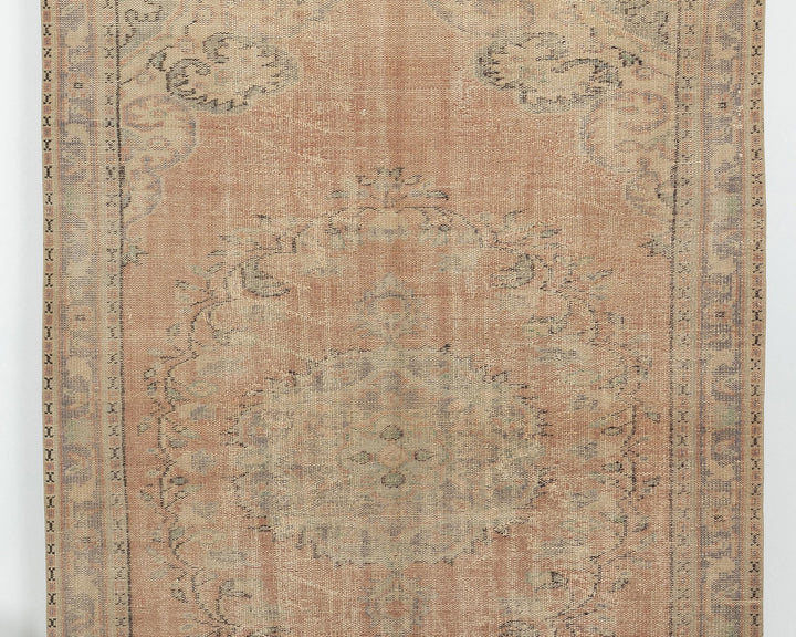 Faded Oushak Rug 5' 8" x 8' 5" | No. VR76900